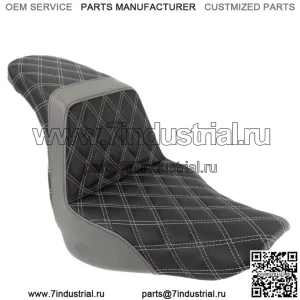Сиденье Saddlemen Step 2 Up с решеткой Diamond Silver Stitch M8 Harley Softail FXLRS (Для: Harley-Davidson)