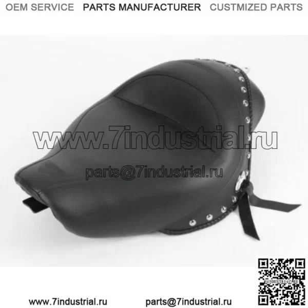 Mustang с шипованным сиденьем Solo Seat, бак 4,5 галлона Harley-Davidson Sportster 2014-2020 (Для: Harley-Davidson)