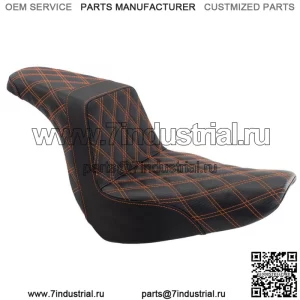 Сиденье Saddlemen Orange Step 2 Up с решетчатой ручкой Harley Softail Low Rider 18+ (Для: Harley-Davidson)