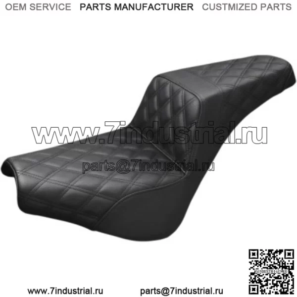 Сиденье Saddlemen Black Step 2 Up с решетчатой строчкой Harley Softail 18+ Street Bob FXST (Для: Harley-Davidson)