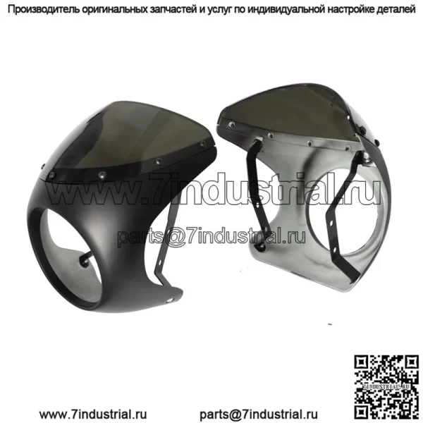Ярко-черный ретро-мотоцикл, модифицированный капот, накладка на фару, капот, голова свиньи, кофе